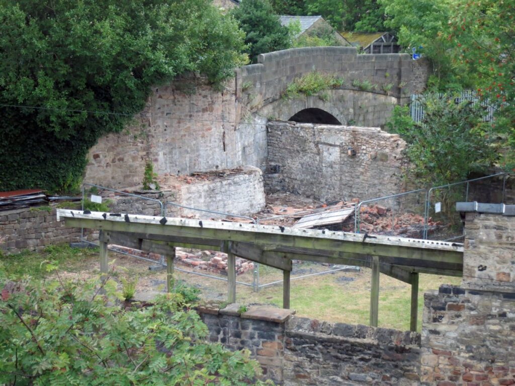 Demolition of Triangle lean-tos in August 2014